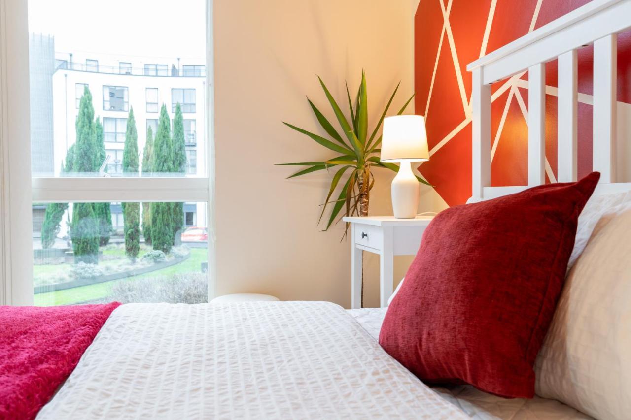 Avril Serviced Apartment เบอร์มิงแฮม ภายนอก รูปภาพ
