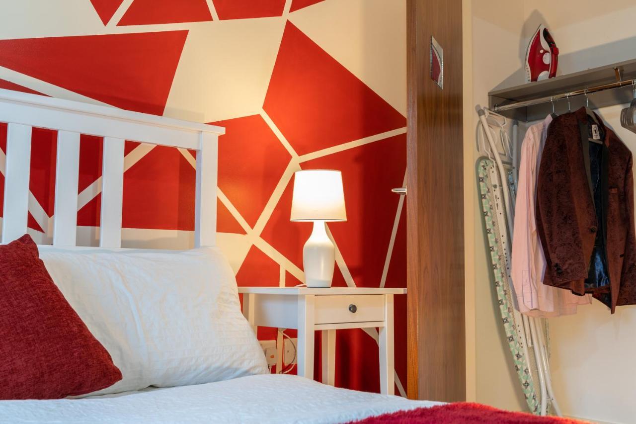 Avril Serviced Apartment เบอร์มิงแฮม ภายนอก รูปภาพ