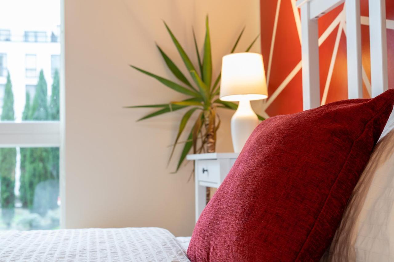 Avril Serviced Apartment เบอร์มิงแฮม ภายนอก รูปภาพ